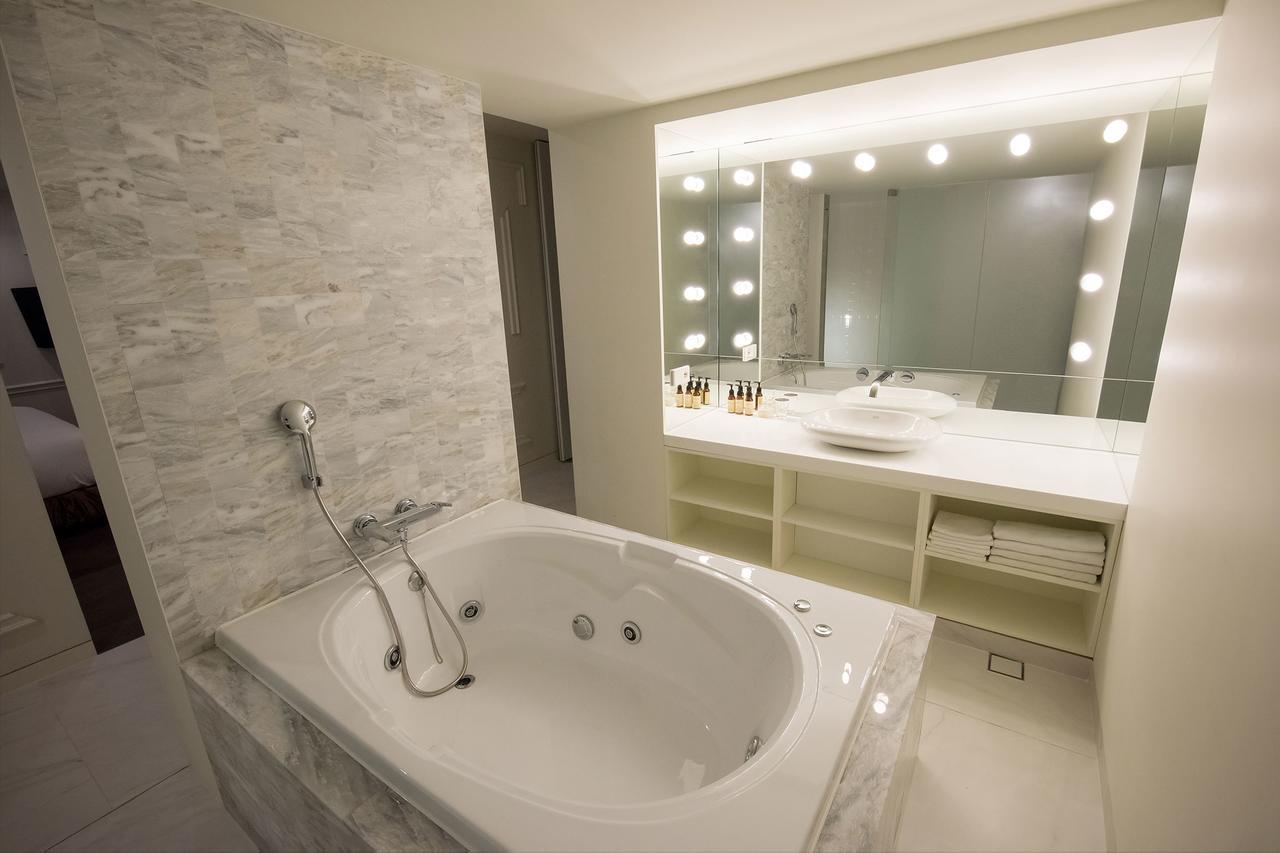 Nineth Hotel Seoul Luaran gambar
